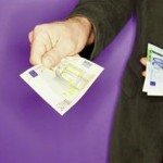 Fotpleie. Nødvendig egenomsorg 7 Offentlig ansatte alltid har hatt den beste tjenestepensjonen. Dette er en del av arbeids- og lønnsvilkårene for offentlig ansatte.