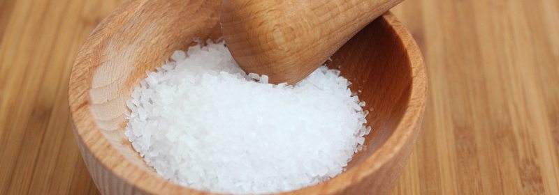 Et fornuftig nyttårsforsett er å redusere ditt personlige saltinntak. Det har gode helseeffekter på litt sikt. www.johnsteffensen.no