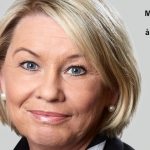 Verdens morsomste vits - og verdens dårligste.... 3 Næringsminister monica mæland vil at norske bileiere skal utfordre oljeselskapene på pris. Det er lettere sagt enn gjort...
